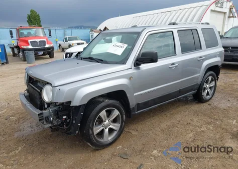 2016 Jeep Patriot High Altitude Edition z USA, uszkodzony, nr VIN 1C4NJRFB3GD647057